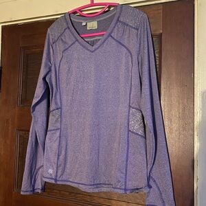 Medium Athleta long sleeve